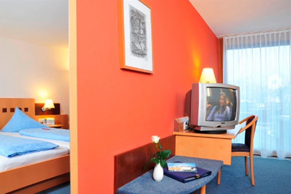 Hotel Weisses Kreuz Feldkirch Exterior foto